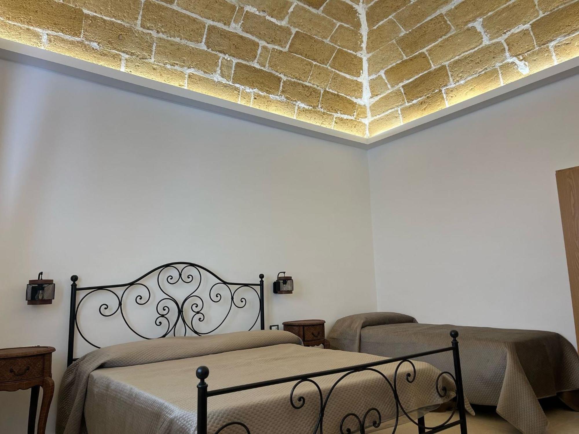 Toscaninirooms Mazara del Vallo Exterior photo