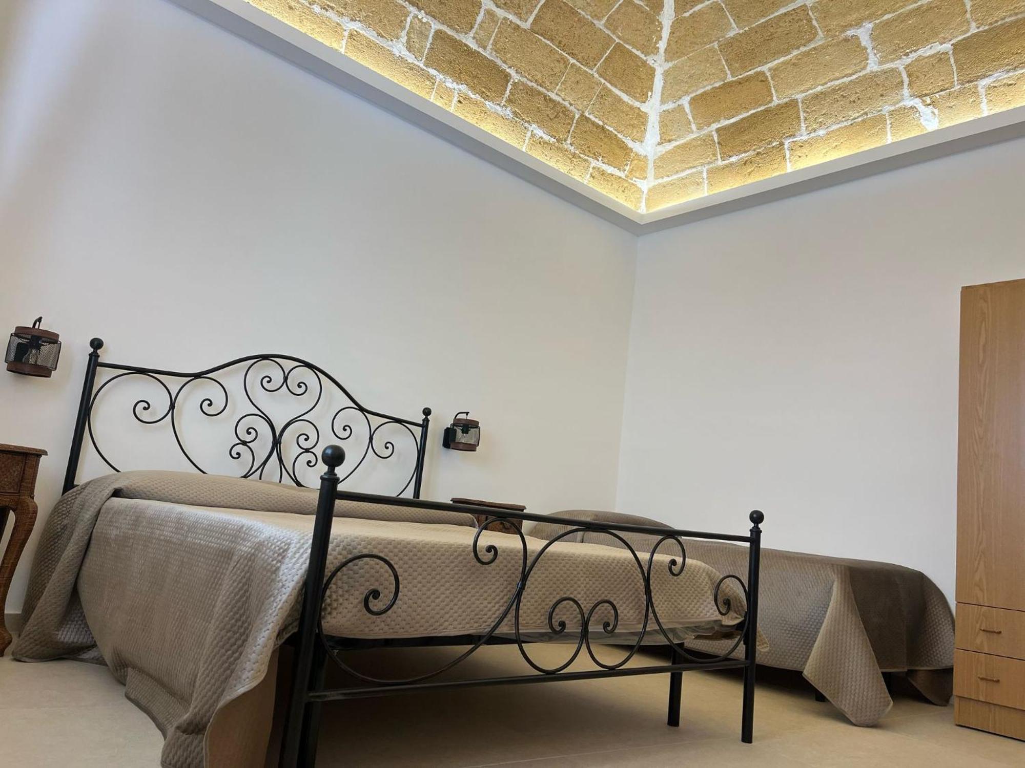 Toscaninirooms Mazara del Vallo Exterior photo